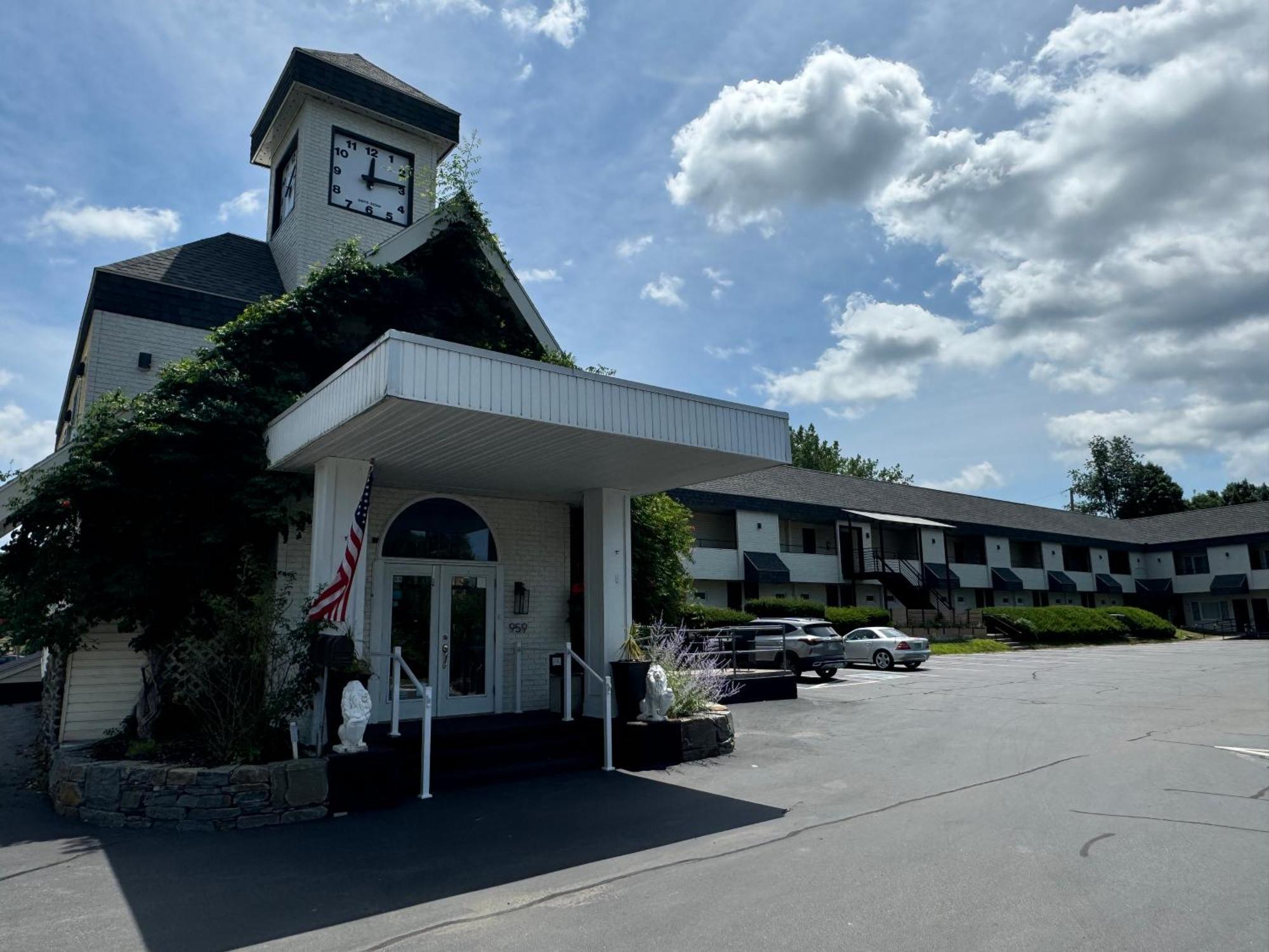 The Black Mountain Inn Brattleboro Exterior foto